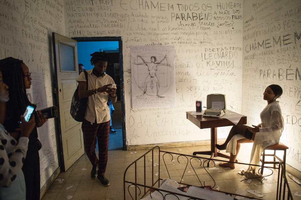 INDIRA GRANDÊ | MELODIA DE BENGUELA