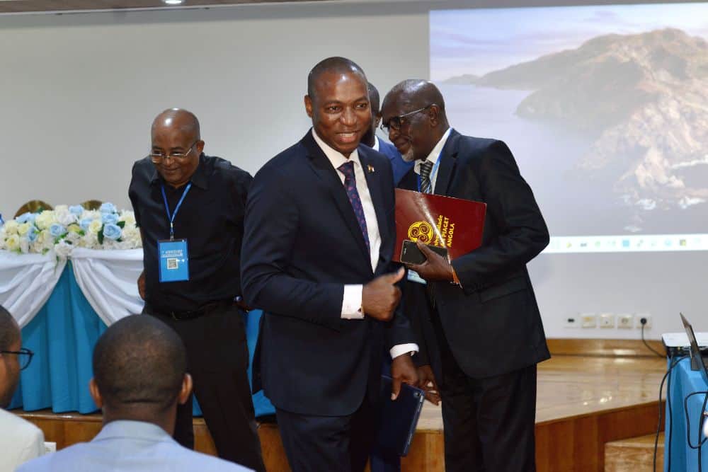 WORSHOP INTERNACIONAL MEDICINA INTERNA EM ANGOLA