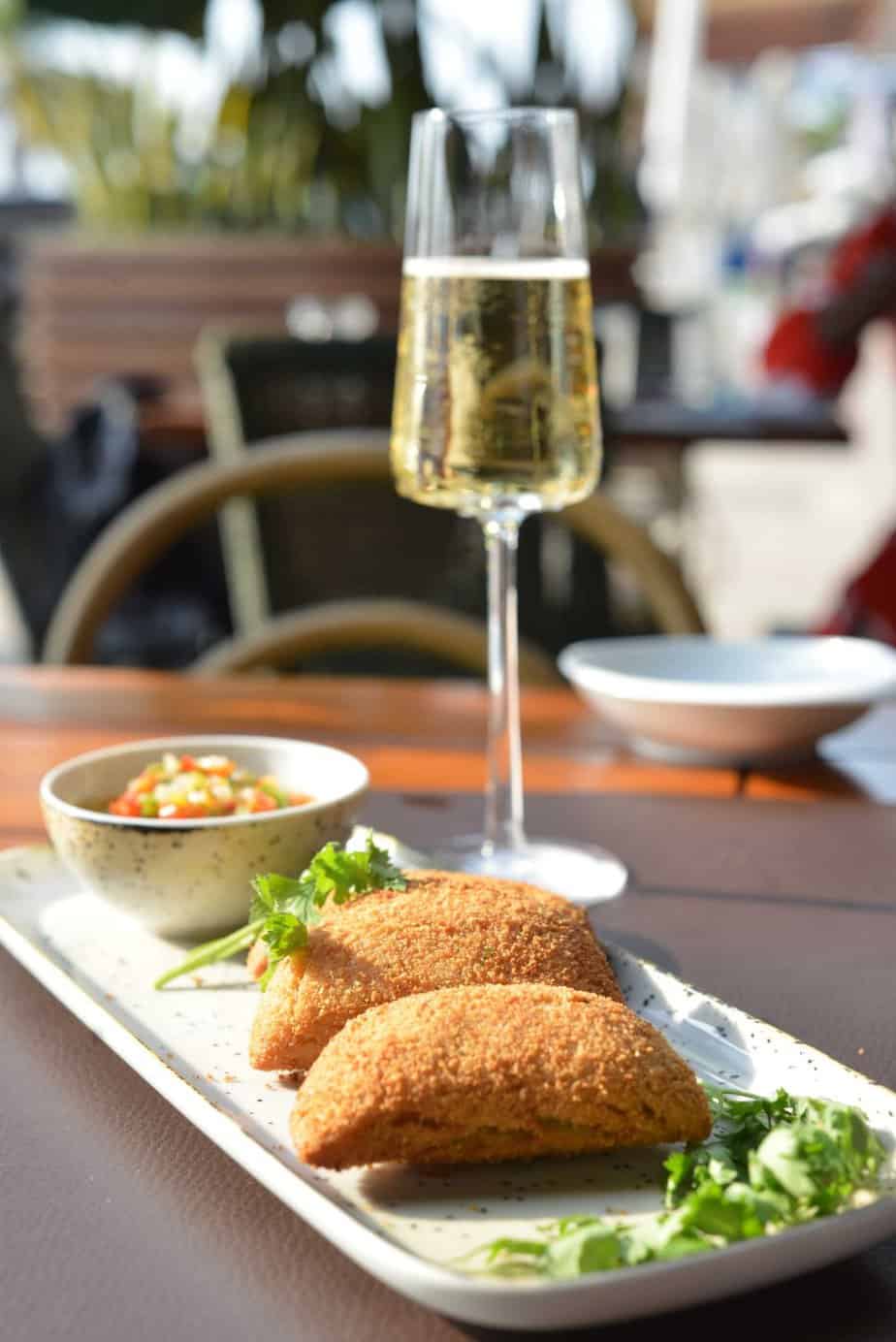 GO GREEN THE RESTAURANT