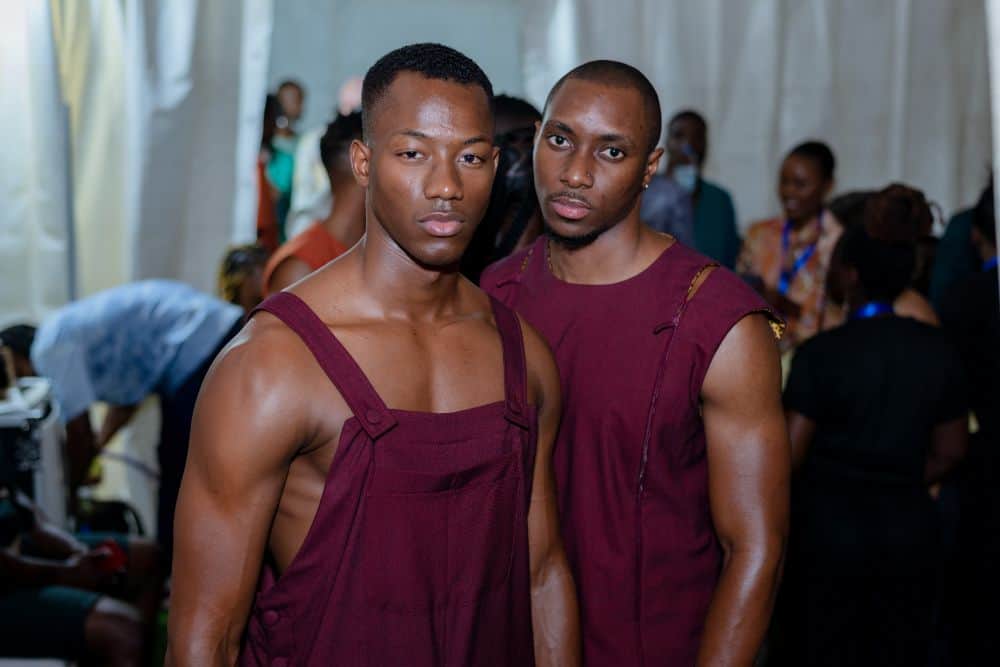 LEVELZ BY ROSE PALHARES