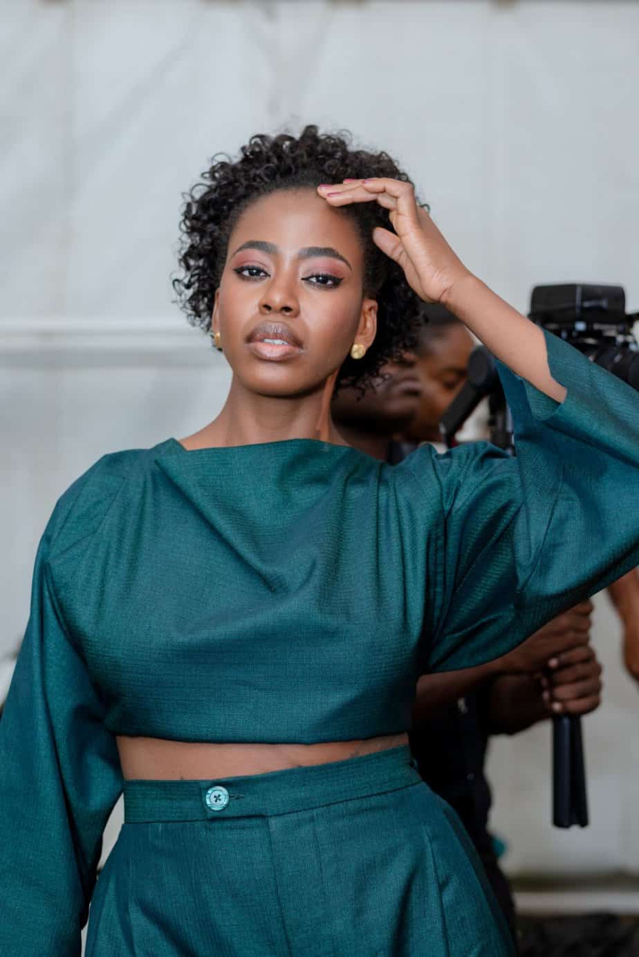 LEVELZ BY ROSE PALHARES