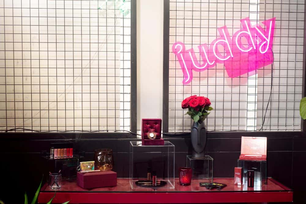 OUR CONCEPT: "WITH LOVE"