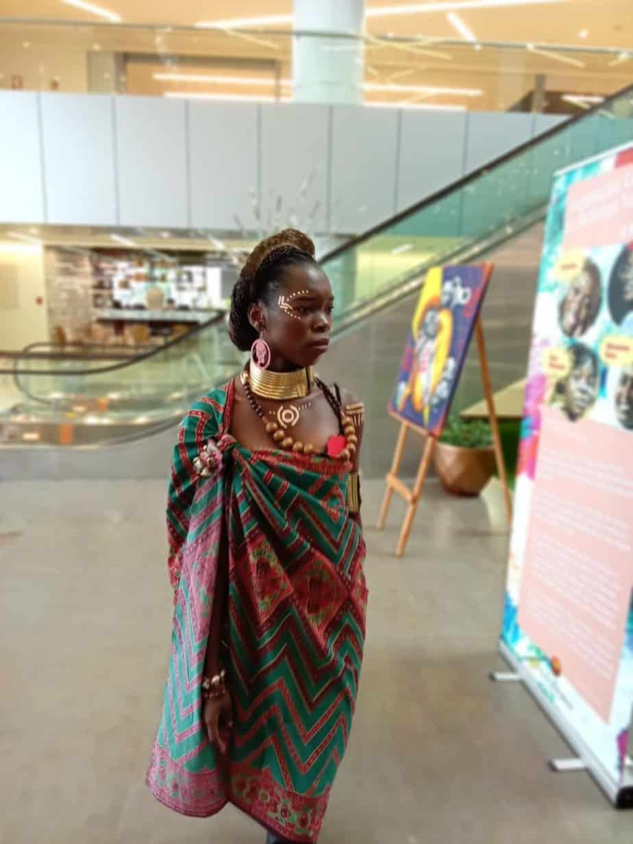 ARTE COMO FORMA DE EXPRESSÃO CONTRA A DESIGUALDADE DE GÉNERO