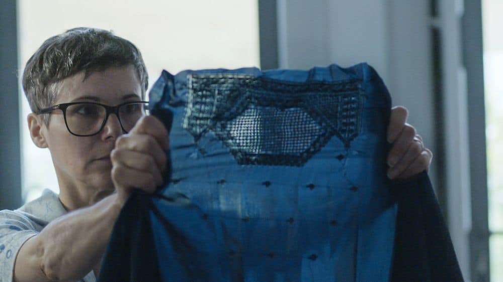 LOOK FOR FREEDOM BY KATTY XIOMARA