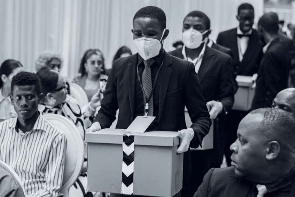 A ALMA ANGOLANA REVELADA NA ESCRITA DE ÓSCAR RIBAS