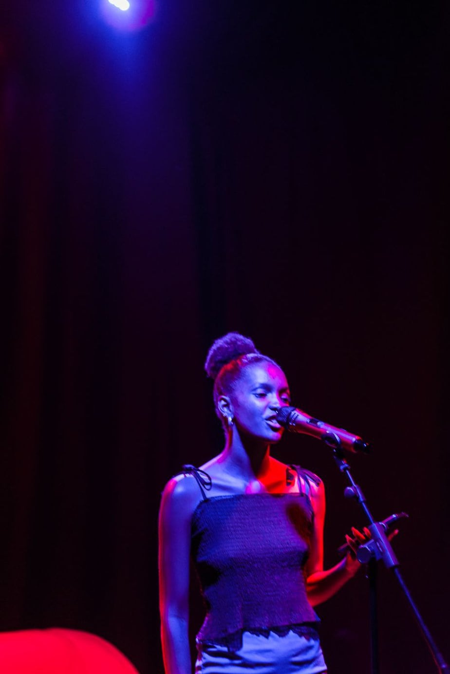 RESGARTE TEATRO BAR: ARTE - PARA TODOS OS SENTIDOS