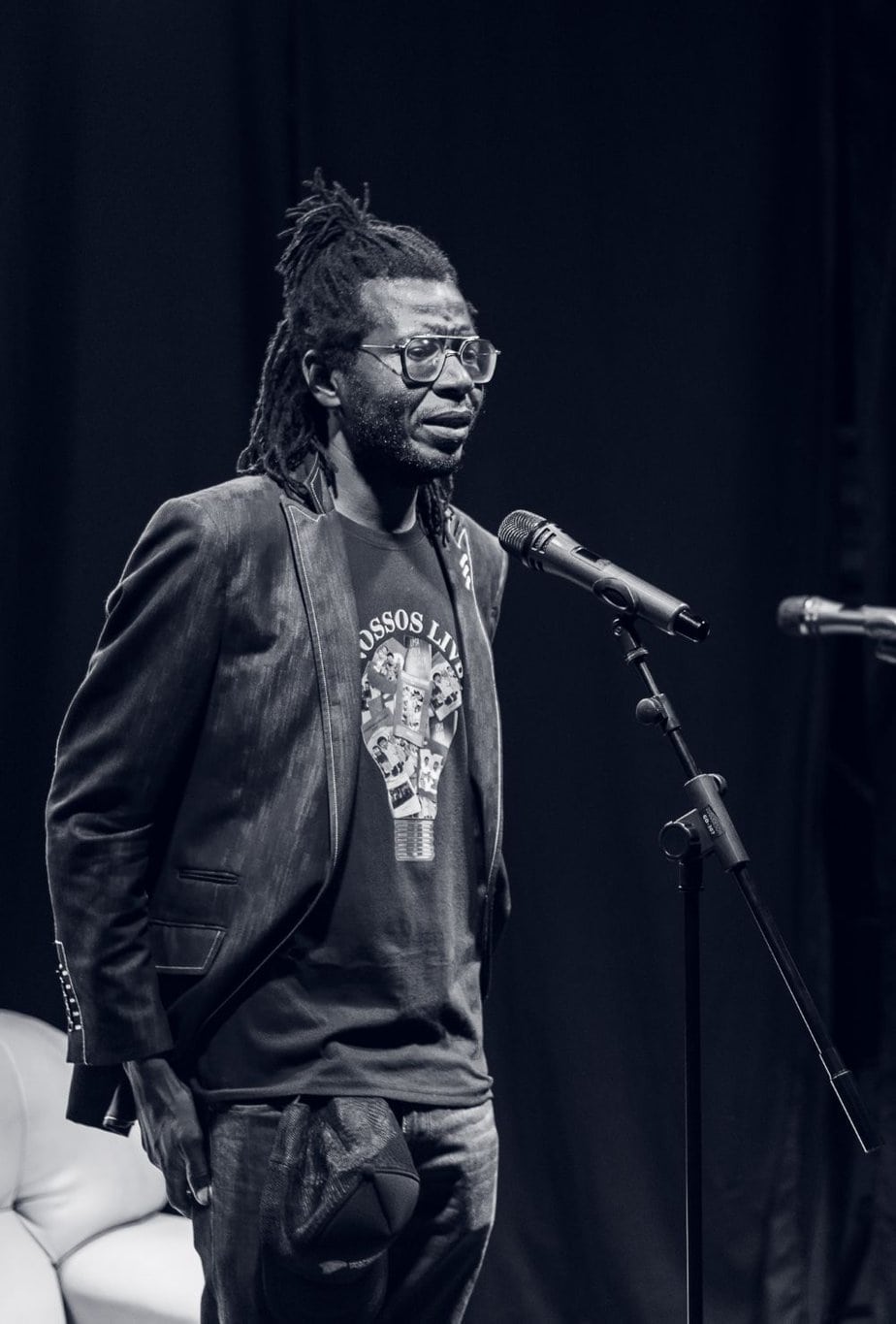 RESGARTE TEATRO BAR: ARTE - PARA TODOS OS SENTIDOS