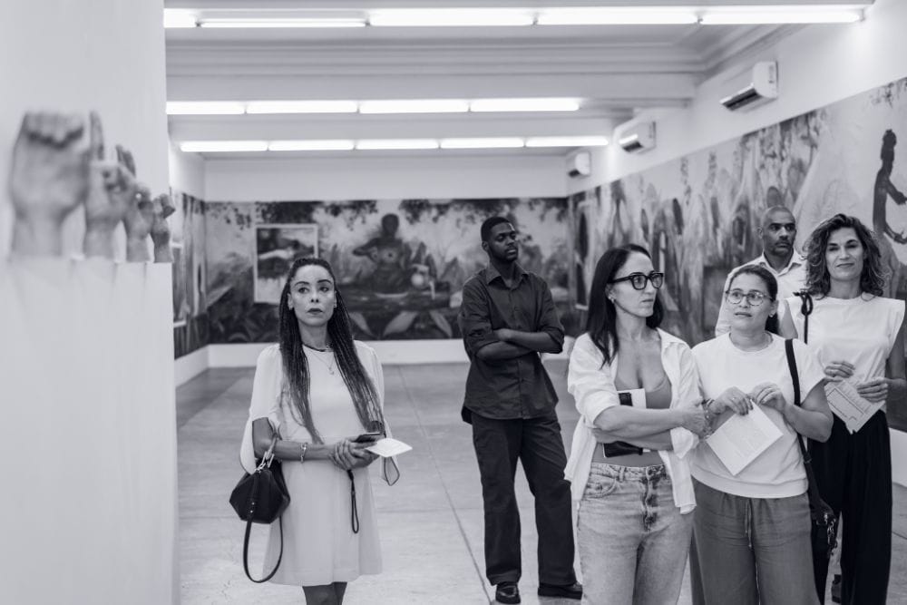 YIJI &ZAD: PELO FIM DA NAÇÃO