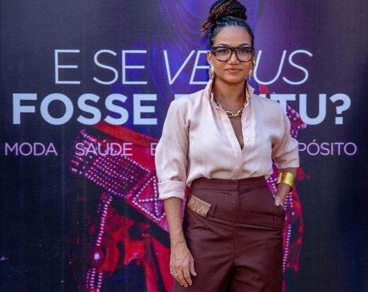 ROSE PALHARES